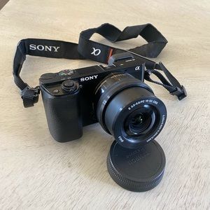Sony A6000